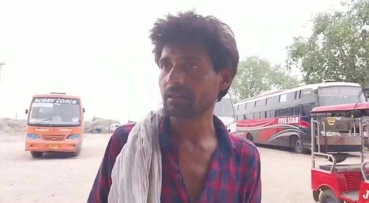 कानपुर देहात में रिक्शा चालक ने पुलिसकर्मियों से मांगा किराया, पुलिस वालों ने जड़ दिया थप्पड़