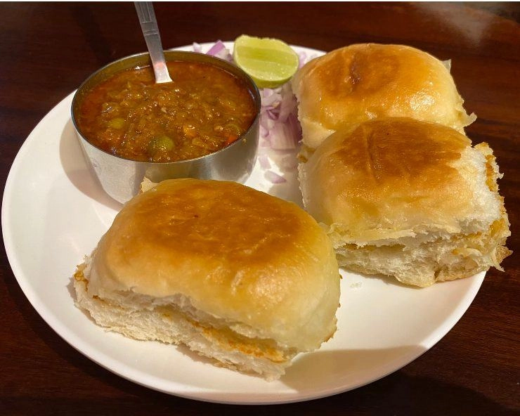 घर पर कैसे बनाएं मुंबई स्टाइल में टेस्टी पाव भाजी, जानें आसान विधि