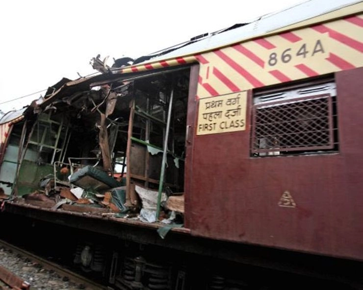 मुंबई ट्रैन सीरियल ब्लास्ट के 16 साल, जानिए कैसे 10 मिनट में दहल गया था सारा मुंबई शहर 16 years of 7 11 mumbai train serial blasts what happened on 11 july 2006 - 16 years of 7 11 mumbai train serial blasts what happened on 11 july 2006