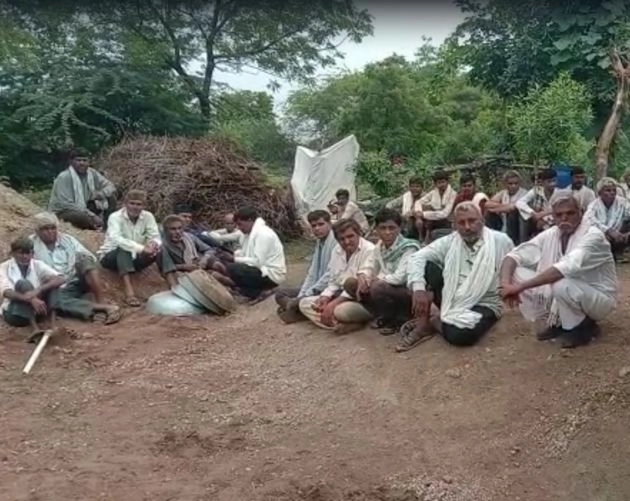 गुजरात में जहरीली शराब से कोहराम, 30 की मौत, 14 लोगों के खिलाफ केस - 29 dies in Gujrat poisonous liquor case