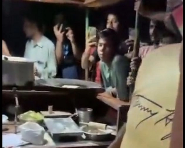 महंगा पड़ा पुलिस कर्मी से पराठे के पैसे मांगना, सिर पर दे मारा डंडा - budaun crime news