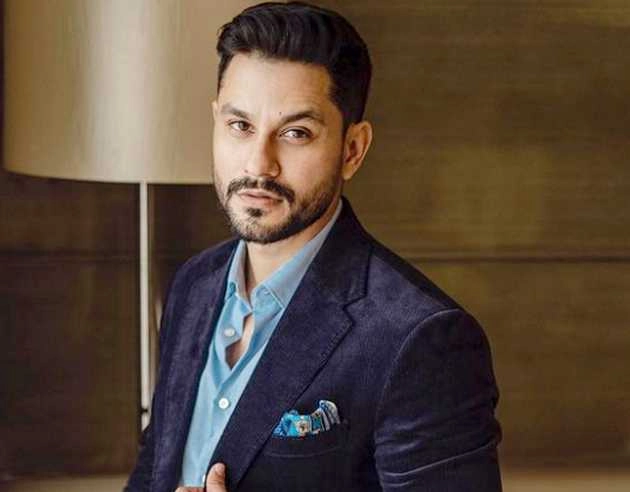director kunal khemu is ready to singing debut with madgaon express song hum yahi - director kunal khemu is ready to singing debut with madgaon express song hum yahi
