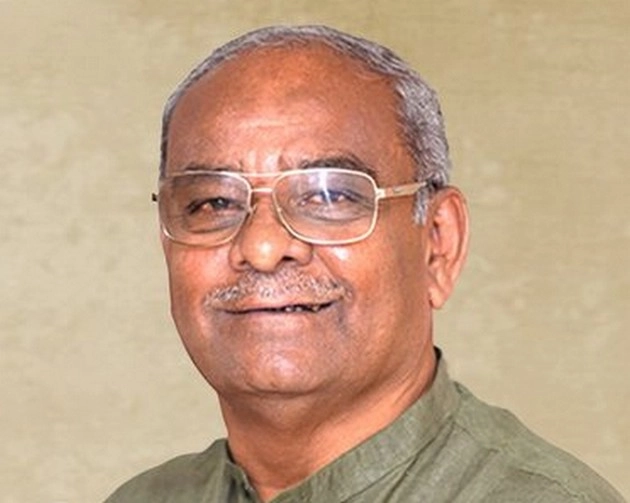 कर्नाटक के मंत्री उमेश कट्टी का दिल का दौरा पड़ने से निधन - karnataka minister umesh katti dies due to heart attack