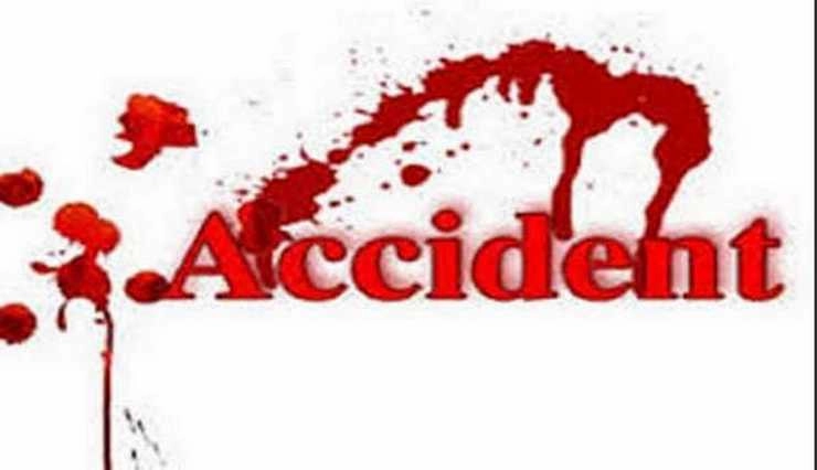 झारखंड में ऑटोरिक्शा और ट्रक की टक्कर, 4 लोगों की मौत - 4 killed in autorickshaw-truck collision in Jharkhand