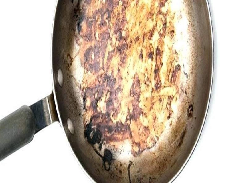 किचन के गंदे और जले हुए बर्तनों को ऐसे चमकाएं, पढ़ें 10 आसान टिप्स - how to clean burnt utensils
