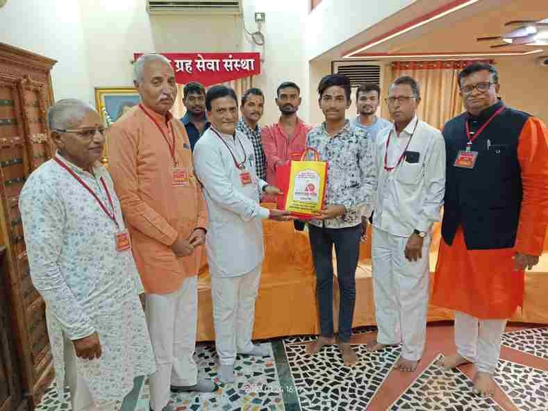 मंगल देव मंदिर में महाप्रसाद अन्न बचाव अभियान सफल