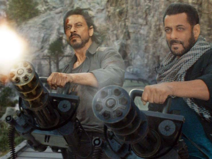 साथ में आने के लिए हमें पठान जैसी स्पेशल फिल्म की जरूरत होती है: सलमान और शाहरुख खान