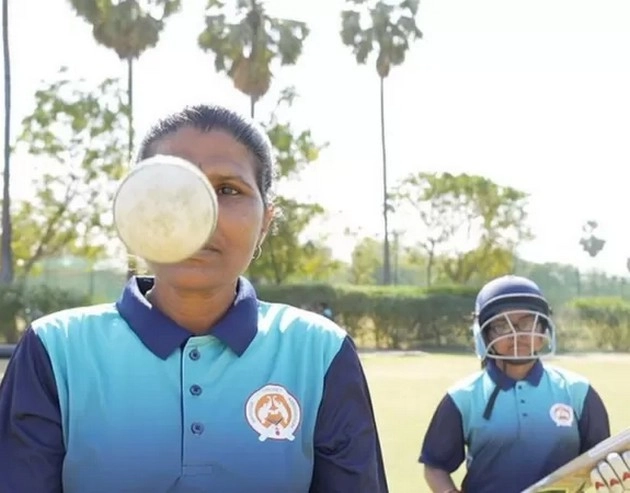क्रिकेट किस तरह इन विकलांग महिलाओं को ताक़तवर बना रहा है - how cricket is helping super women