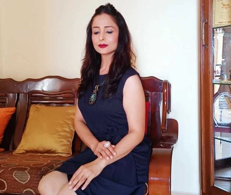 शाहिद कपूर की ऑनस्क्रीन भाभी लता सभरवाल हुईं गंभीर बीमारी की शिकार, पोस्ट शेयर करके बोलीं- मेरे लिए दुआ करो...  | actress lataa saberwal gets diagnosed with early nodules on her voice box