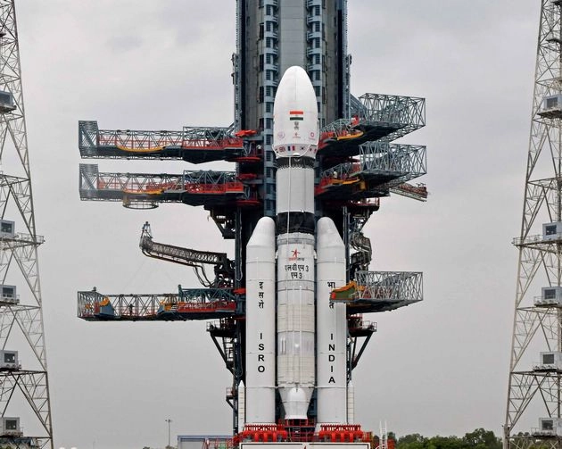 इसरो को बड़ी सफलता, LVM3 रॉकेट से एक साथ 36 सैटेलाइट लांच