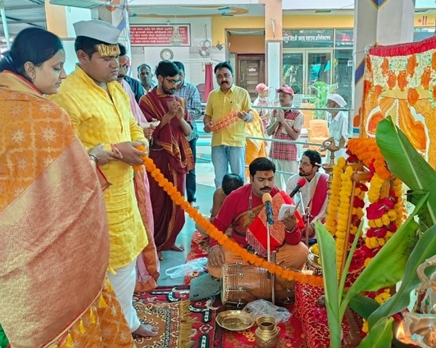 रामनवमी पर मंगल ग्रह मंदिर में रामनाम जाप के साथ मना जन्‍मोत्‍सव - Janma Utsav celebrated in Mangal Graha Temple on Ram Navami