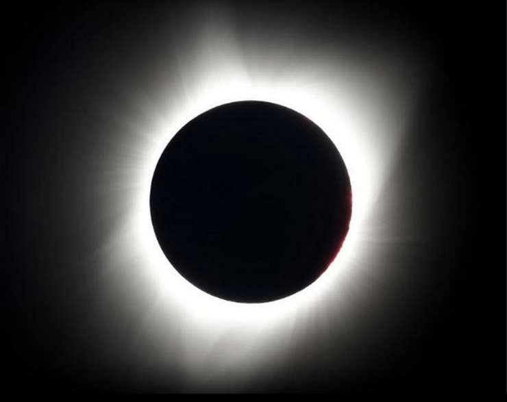 Hybrid Solar Eclipse 2023: क्या होता है हाइब्रिड सूर्य ग्रहण? कितना है खतरनाक