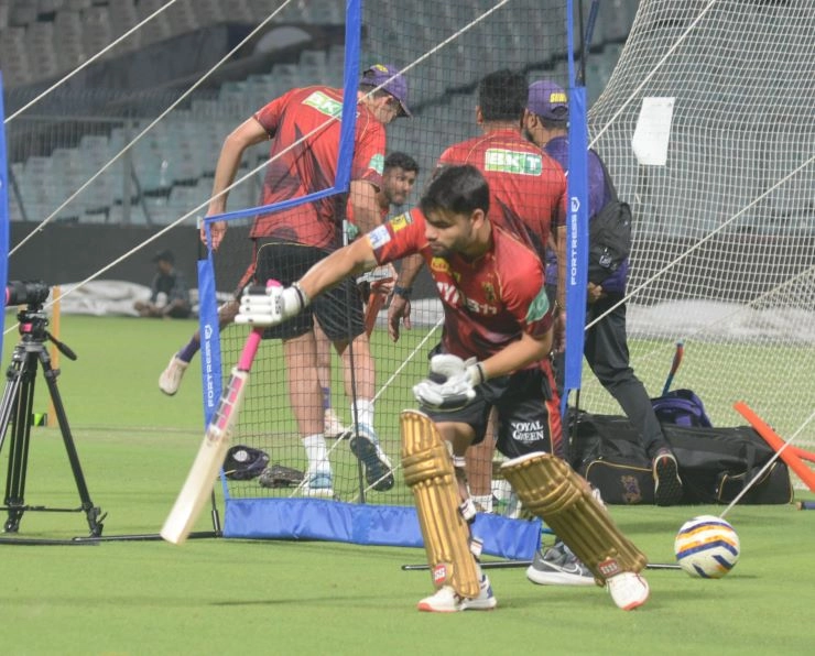 रिंकू सिंह को टीम में नहीं शामिल करने पर क्रिकेट फैंस हुए नाराज, 'और क्या साबित करना है'