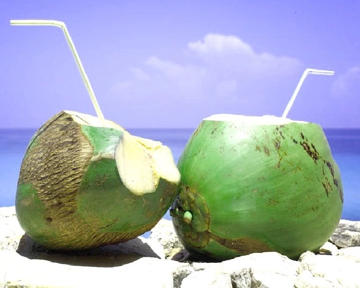 BP जास्त असल्यास नारळ पाणी प्यावे का?, जाणून घ्या हायपरटेन्शनमध्ये Coconut Water पिण्याचे फायदे आणि तोटे