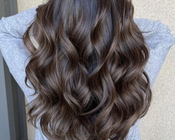 Wave Curl Hairstyle