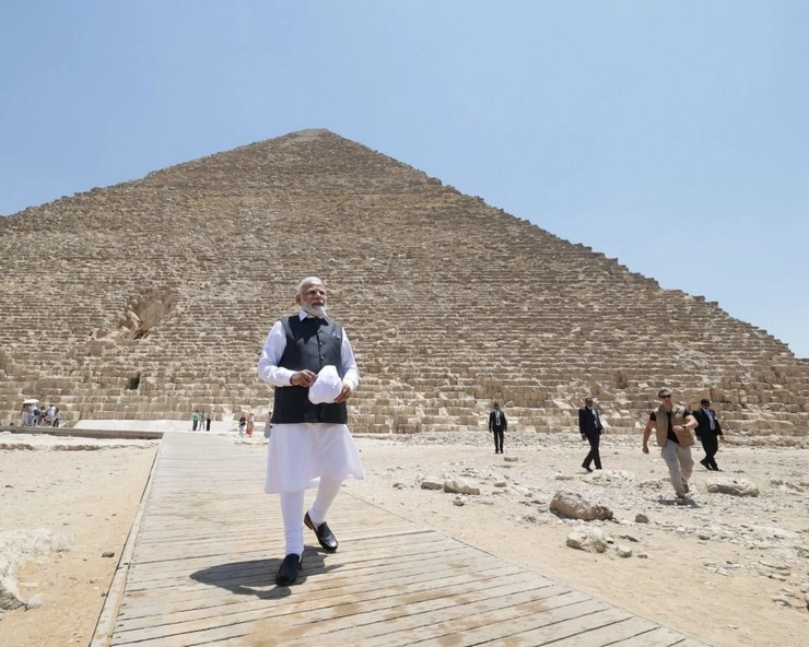 4000 साल से भी पुराने हैं ये पिरामिड, जिन्हें PM Modi देखने पहुंचे; प्राचीन मिस्र के 'फराओ' ने कराया था निर्माण - pm modi visited 4 thousand years old pyramids know the history of ancient egyptian pyramids