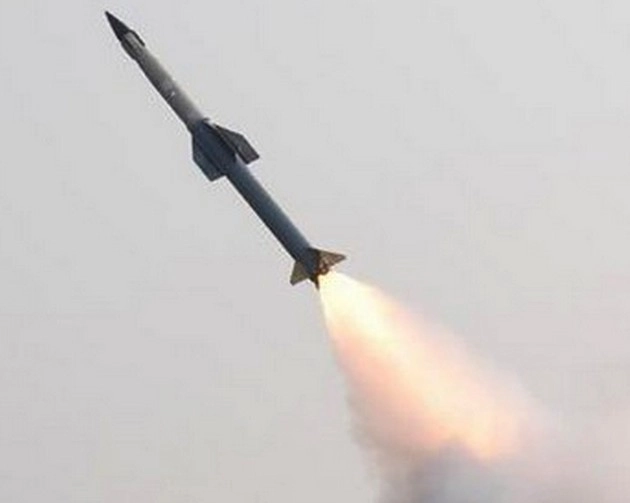 Tejas : दोगुनी हुई देशवासियों की खुशी, तेजस ने किया मिसाइल 'अस्त्र' का सफल परीक्षण