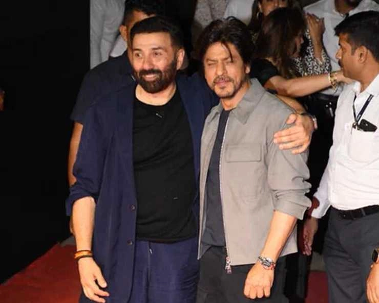 'गदर 2' की सक्सेस पार्टी में लगा सितारों का मेला, सनी देओल से दुश्मनी भुलाकर शाहरुख-आमिर भी पहुंचे