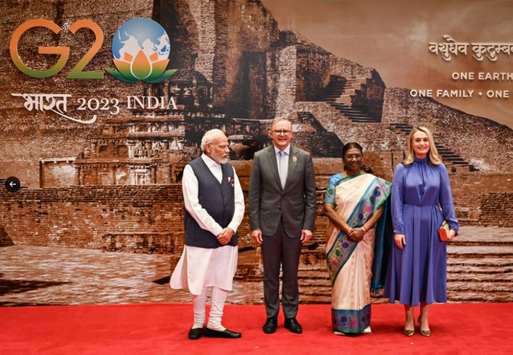 G-20 Summit : मुर्मू और मोदी ने भव्य रात्रिभोज में G20 नेताओं का किया स्वागत, परोसे गए मोटे अनाज से तैयार व्यंजन - President Murmu and Prime Minister Modi welcomed G20 leaders at a grand dinner