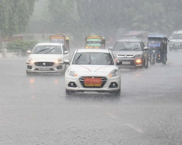 झारखंड में बारिश से जनजीवन अस्त-व्यस्त, तापमान में आई गिरावट - Temperature dropped due to rain in Jharkhand