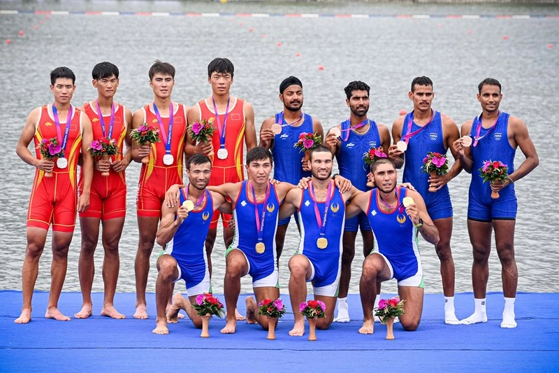 5 मेडल दिला दिए नौकायन स्पर्धा ने, Asian Games में आज मिले 2 कांस्य पदक - Rowing event hands India five star medals in the Asian Games