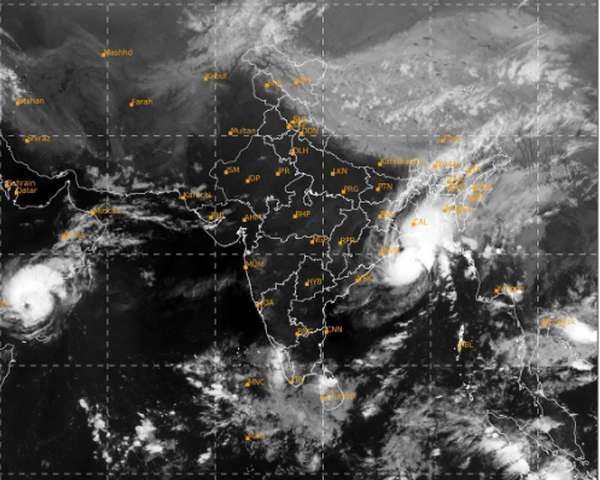 चक्रवाती तूफान 'हामून' की आहट, दुर्गा पूजा पंडालों को हो सकता है नुकसान - Cyclonic storm Hamun sounds, Durga Puja pandals may suffer damage