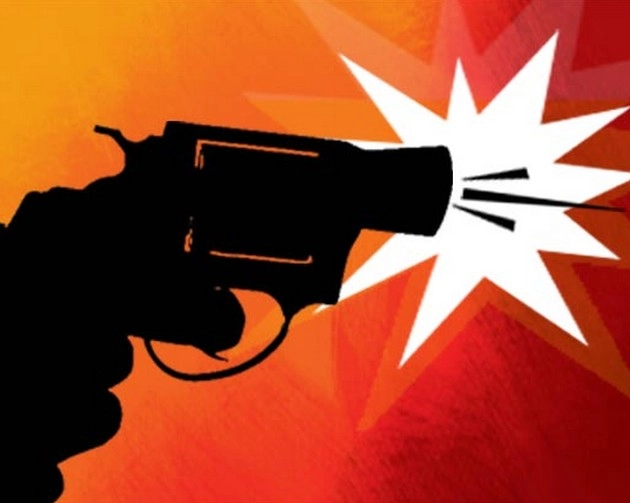 असम राइफल्स के जवान ने साथियों पर चलाई गोलियां, किया सुसाइड - Assam rifles jawan shoots self after opening fire on colleagues in manipur