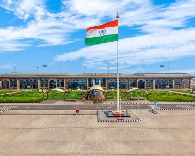 PM मोदी करेंगे सूरत एयरपोर्ट की नई टर्मिनल बिल्डिंग का उद्घाटन - Prime Minister Modi will inaugurate the new terminal building of Surat Airport