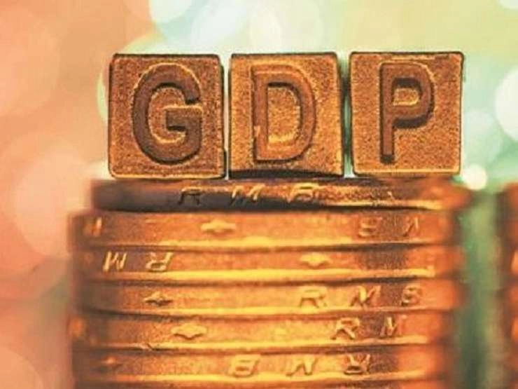 चालू वित्त वर्ष में देश की GDP 7.3 प्रतिशत रहने का अनुमान - country's GDP is estimated to be 7.3 percent in the current financial year