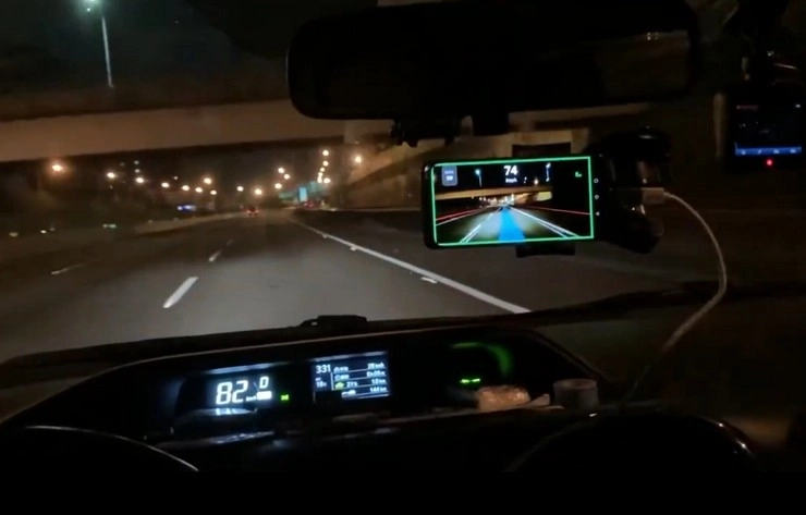 AI टेक्नोलॉजी का चमत्कार, Redmi Note 9 Pro से Alto K10 को बना दिया Self-Driving Car