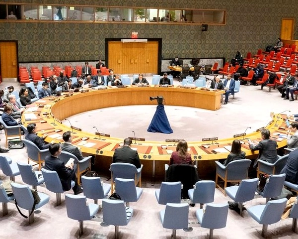 सुरक्षा परिषद का आग्रह, युद्ध रोका जाए और फ़लस्तीन को पहचान दी जाए - Security Council urges war to be stopped and Palestine to be recognized