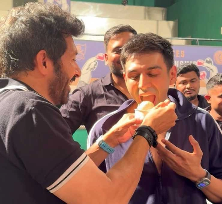 Kartik Aaryan wraps up Chandu Champion shoot tastes sugar after a year - Kartik Aaryan wraps up Chandu Champion shoot tastes sugar after a year