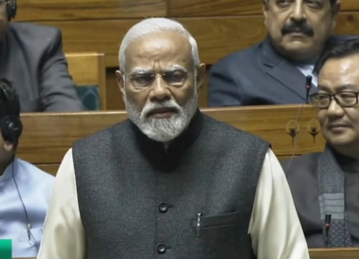 PM Modi in Lok Sabha LIVE : राष्ट्रपति के अभिभाषण पर लोकसभा में PM मोदी का धन्यवाद प्रस्ताव