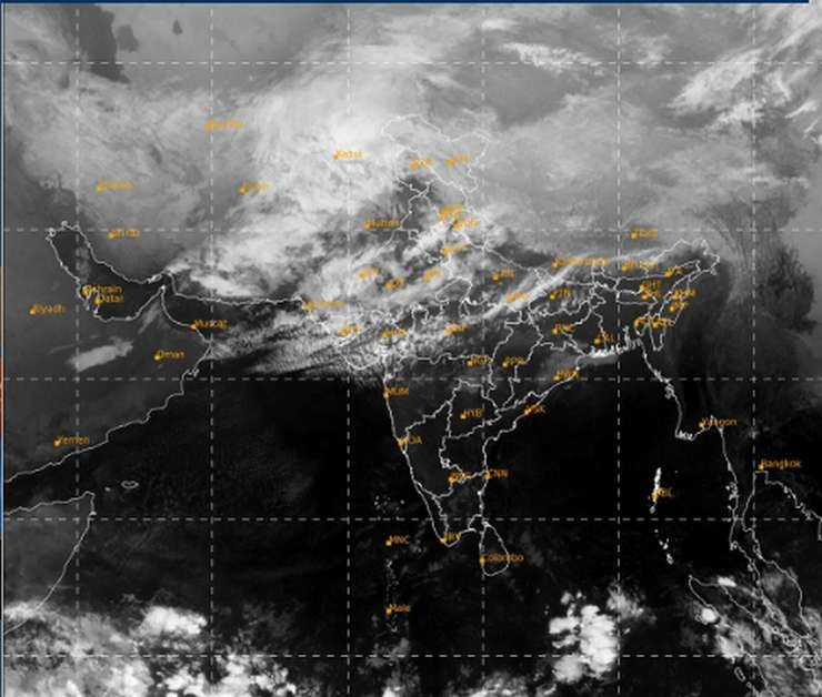 Weather Update: उत्तर भारत के राज्यों में ठंडक बरकरार, IMD ने जताई बारिश, आंधी, तूफान और ओले की संभावना - Latest weather news of February 26 in India