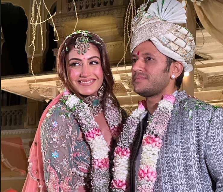 naagin fame surbhi chandna ties the knot with boyfriend karan sharma - naagin fame surbhi chandna ties the knot with boyfriend karan sharma