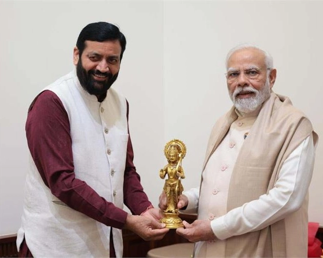 PM Modi with CM nayab singh saini