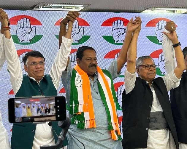 जानिए कौन हैं सांसद अजय निषाद, जो भाजपा छोड़ कांग्रेस में हुए शामिल - Who is ajay nisahad, joins congress form bjp