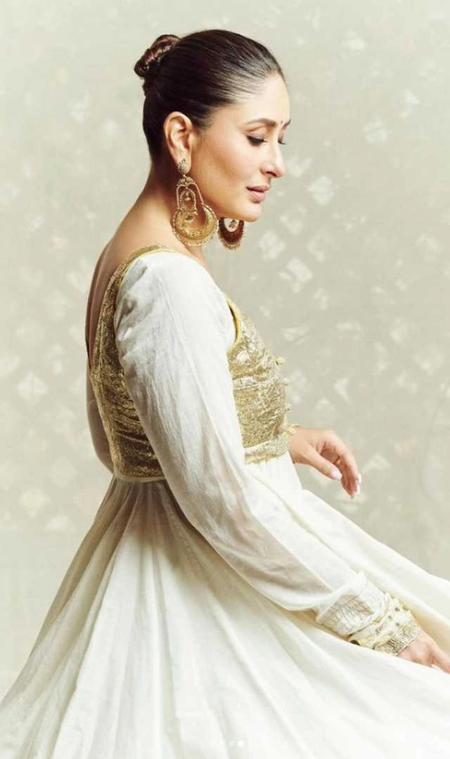 kareena kapoor look glamorous in white and gold anarkali suit photos viral - kareena kapoor look glamorous in white and gold anarkali suit photos viral