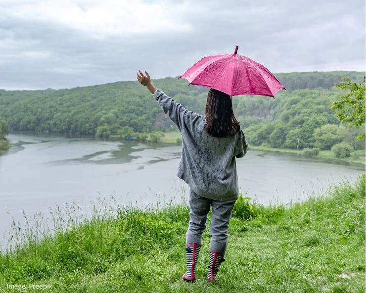 What To Pack For Rainy Vacation