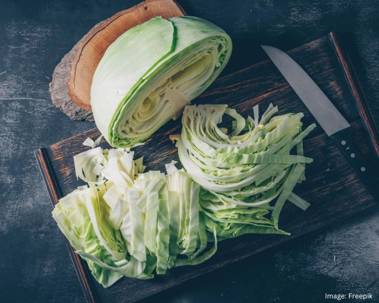 Easy Ways To Cut Cabbage