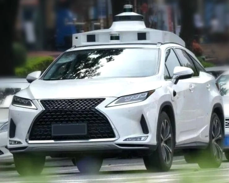 जब AI वाली रोबोट टैक्सियों की हुई हड़ताल, ट्रैफिक हुआ जाम