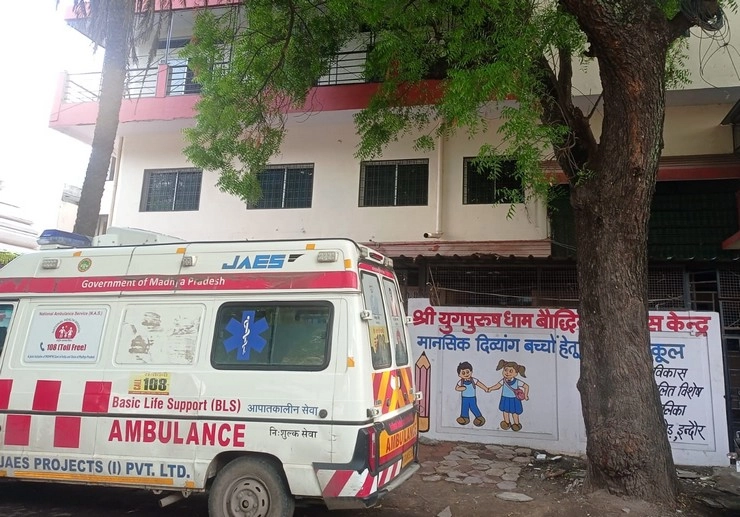 इंदौर के बाल आश्रम में 3 बच्चों की मौत, 12 अस्पताल में भर्ती - 3 student dies in indore child ashram