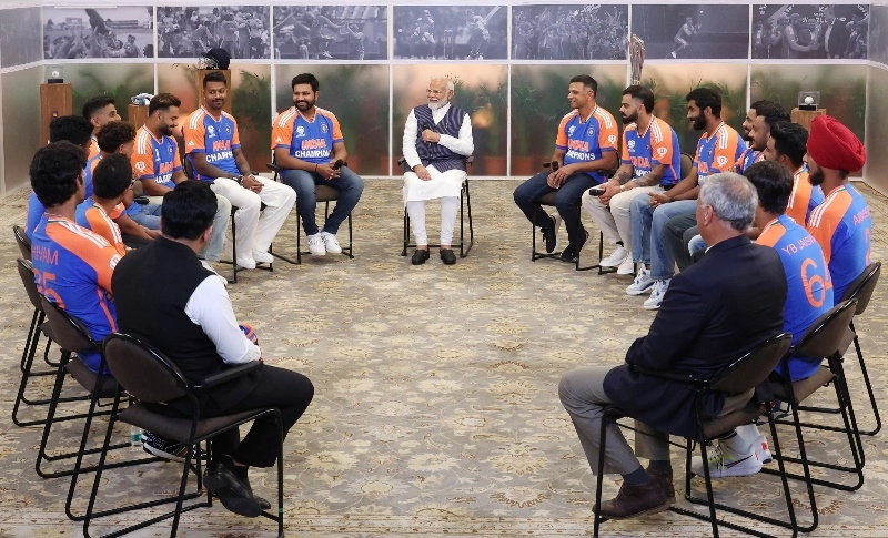 T20I World Cup विजेताओं से मोदी ने की बातचीत, जल्द सामने आएगा वीडियो - Narendra Modi hosts T20I reigning champion with candid conversation