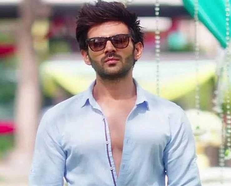 Friendship Day 2024 Kartik Aaryan has set an example of true friendship in Sonu Ke Titu Ki Sweety - Friendship Day 2024 Kartik Aaryan has set an example of true friendship in Sonu Ke Titu Ki Sweety