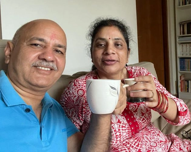 मनीष सिसोदिया ने शेयर की फोटो, कहा आजाद सुबह की पहली चाय - manish sisodiya shares photo, first tea of independent morning e