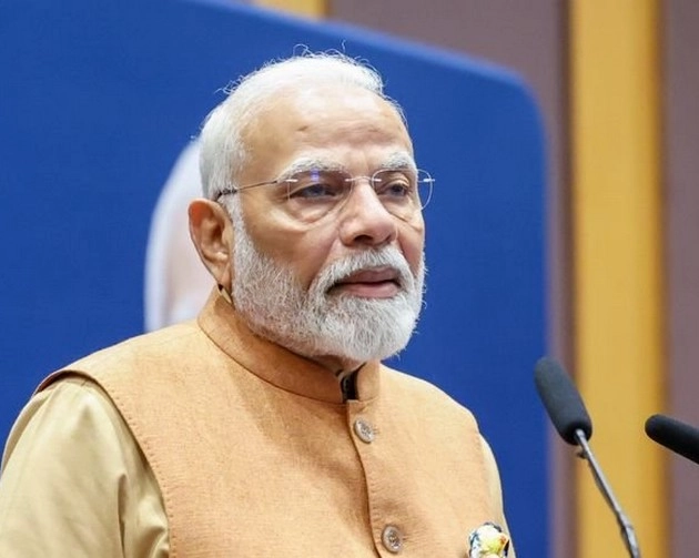 narendra modi in poland