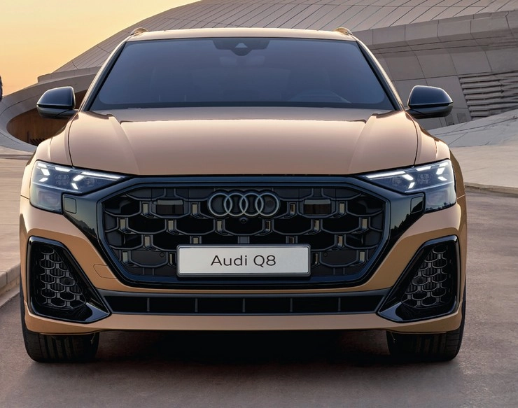 HD Matrix LED headlights और नए फीचर्स के साथ लॉन्च हुआ Audi Q8  का नया वैरिएंट - Audi launches Q8 facelift in India at 1.17 crore with HD Matrix LED headlights and new features