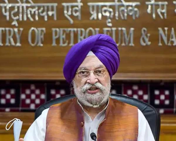 पुरी ने राज्यसभा में दिया जवाब, पेट्रोल और डीजल पर केंद्रीय करों में कोई वृद्धि नहीं | Hardeep Singh Puri