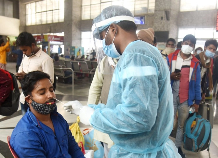 Corona India Update: उपचाराधीन मरीजों की संख्या घटी, कोई मौत नहीं, संक्रमण दर 0.12 प्रतिशत - Number of patients under treatment for coronavirus infection decreased