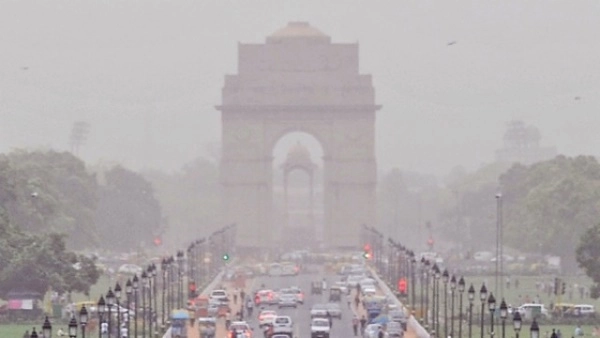 मुंबई-दिल्लीचं प्रदूषण कमी करण्यासाठी कृत्रिम पाऊस उपयोगी ठरेल का?